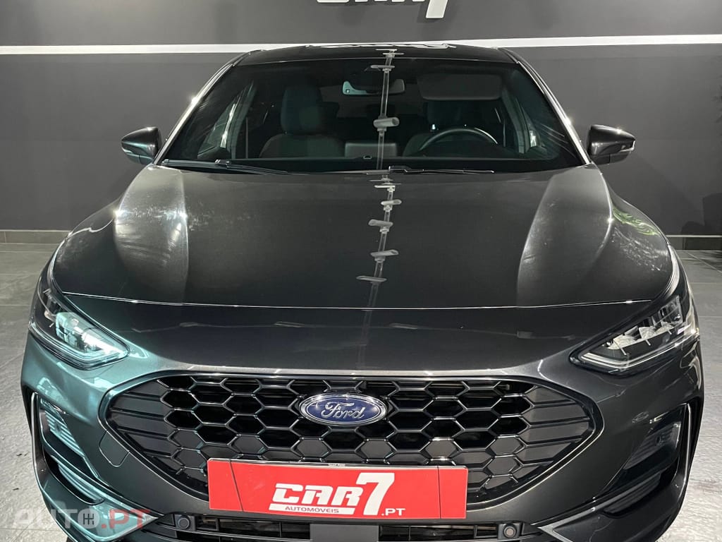 Ford Focus 1.0 EcoBoost MHEV ST-Line X