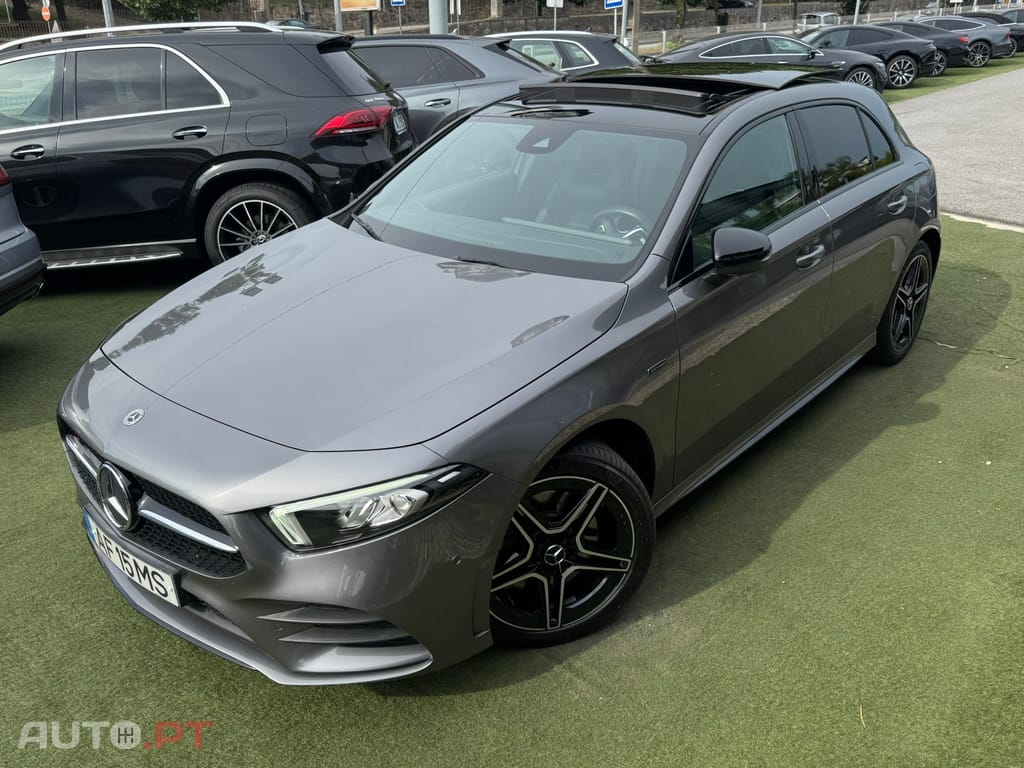 Mercedes-Benz A 250 e AMG Line
