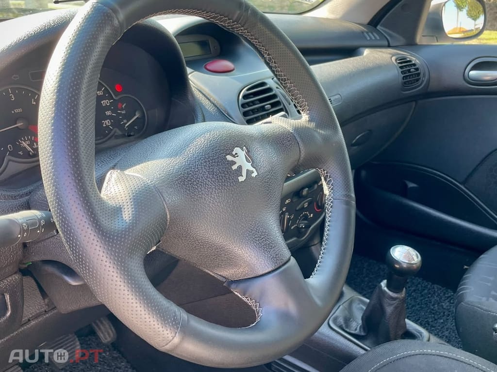 Peugeot 206 2.0 HDi XA