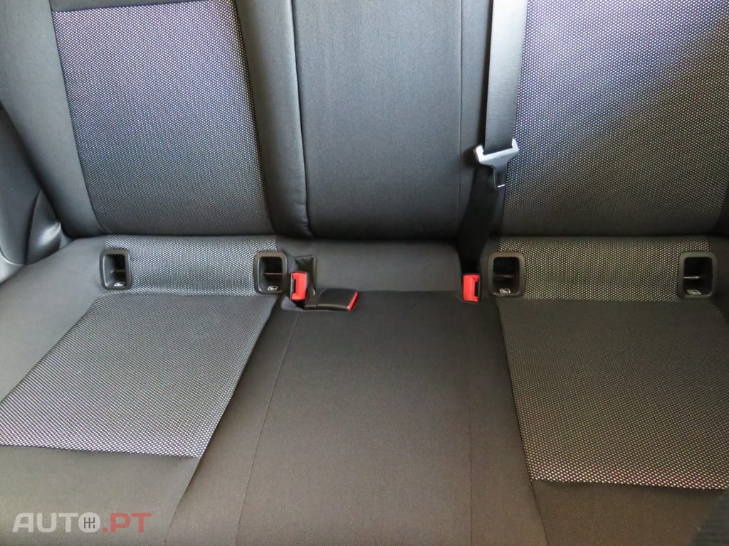 Mercedes-Benz CLA 180 d Shooting Brake Business Solutions