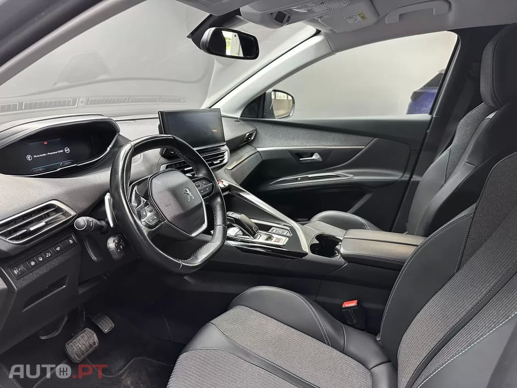 Peugeot 5008 1.2 PureTech Allure Pack