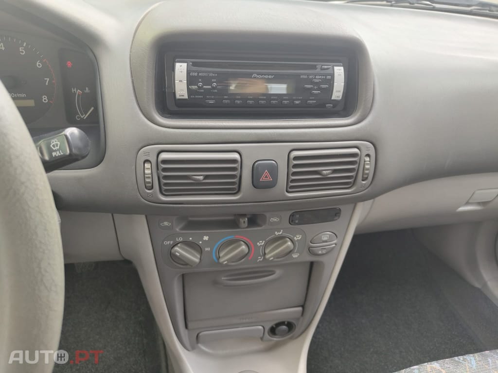 Toyota Corolla Liftback 1.3 Terra AC