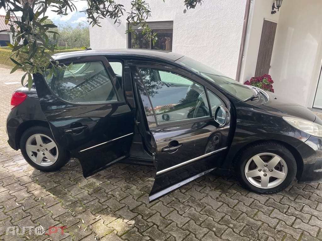 Peugeot 207 1.4 16V Active