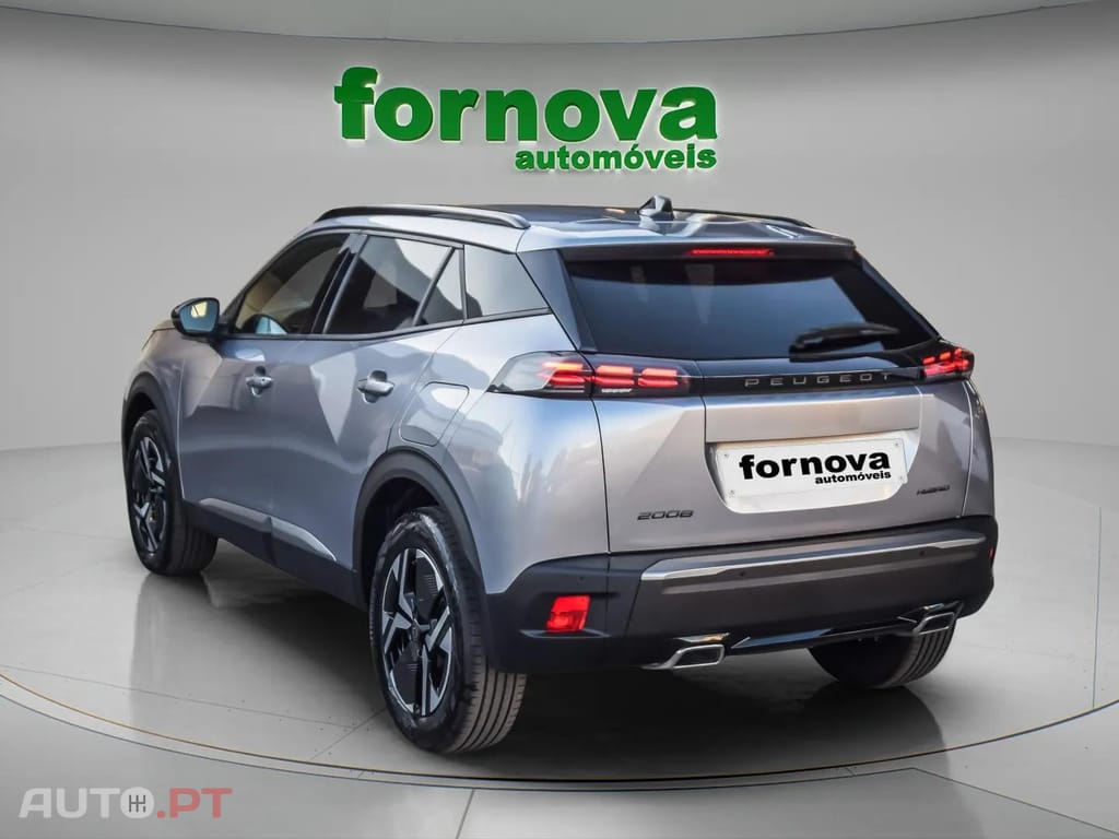 Peugeot 2008 1.2 Hybrid Allure e-DCS6