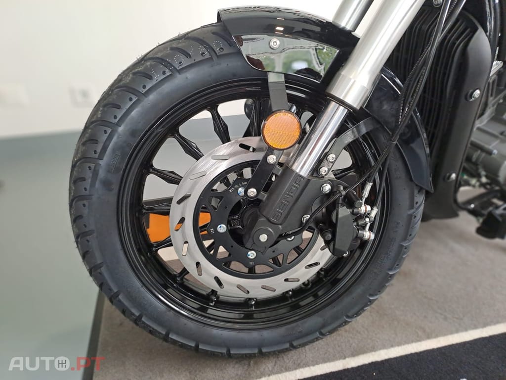 Mitt 125 MB V-TWIN