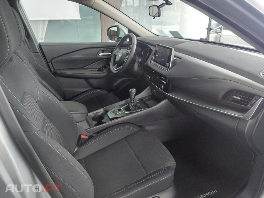 Nissan Qashqai 1.3 DIG-T N-Connecta 