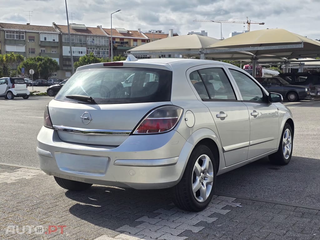 Opel Astra 1,3 CDTI Ecoflex
