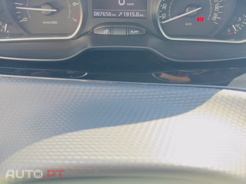 Peugeot 2008 1.2 PureTech Style