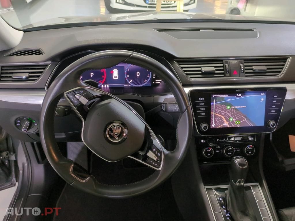 Skoda Superb Break 2.0 TDI Ambition DSG