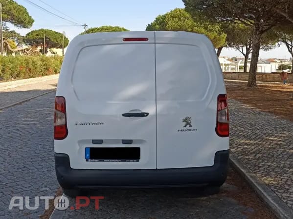 Peugeot Partner 1.5 BlueHDi Pro Longa