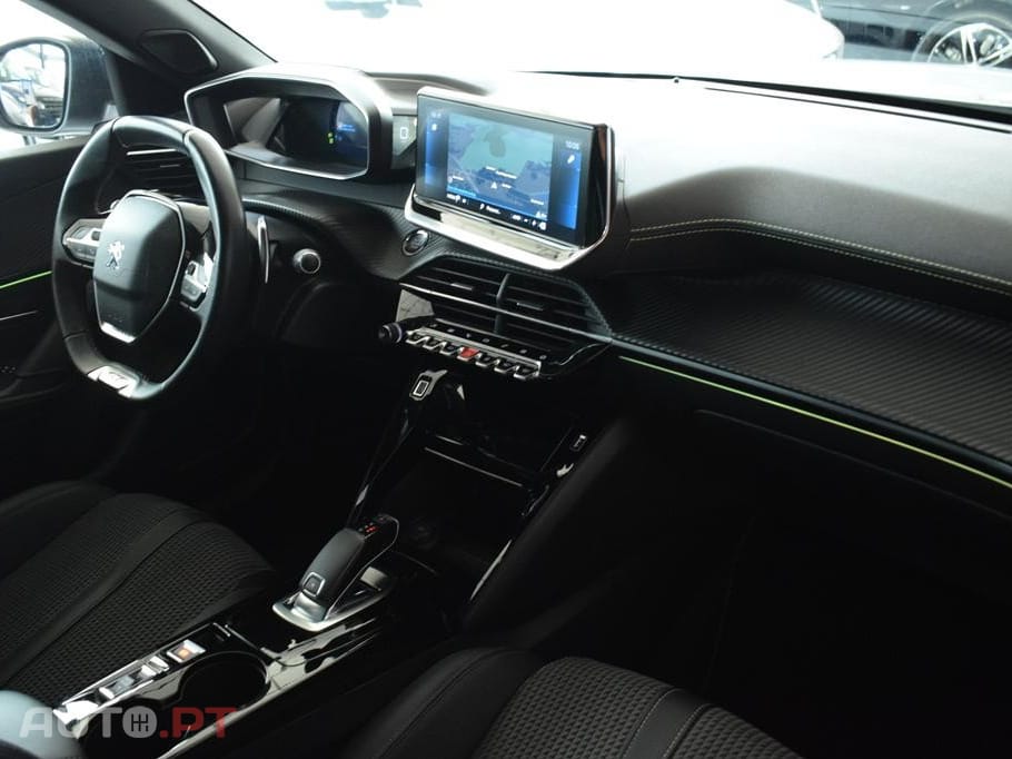 Peugeot 2008 1.5 BlueHDi GT Line EAT8