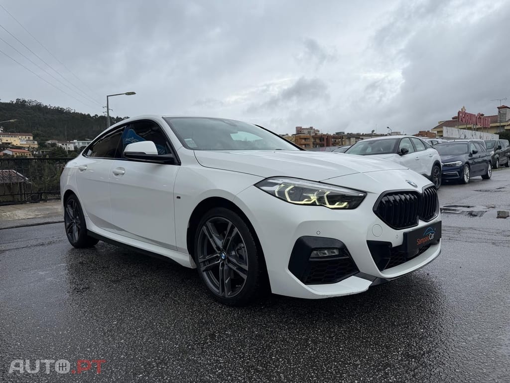 BMW 216 d Pack Desportivo M