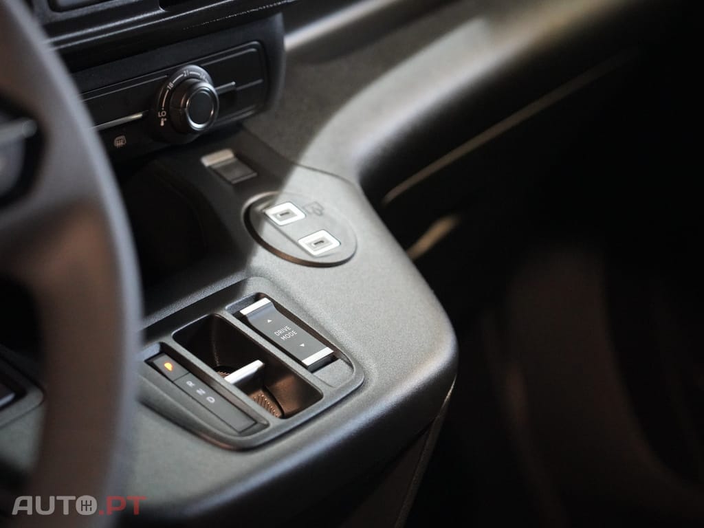 Peugeot E-Partner 50 kWh M Standard
