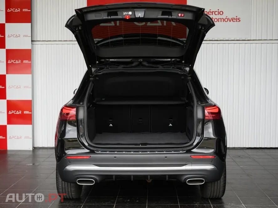 Mercedes-Benz GLA 200 MHEV Style