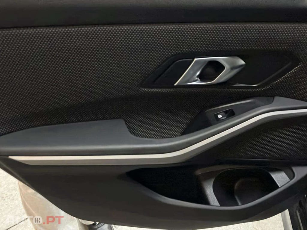 BMW 330 e Corporate Edition Auto