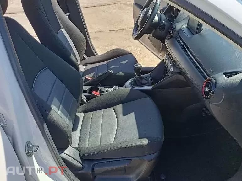 Mazda CX-3 1.5 Sky.Special Edition Navi