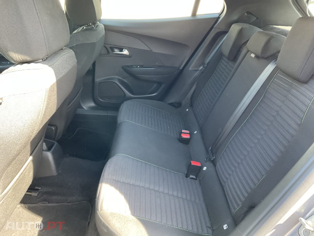 Peugeot 2008 1.2 PureTech Active Pack