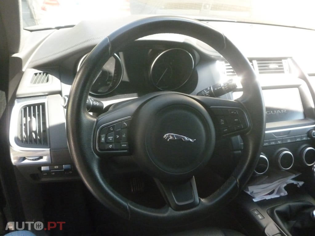 Jaguar E-Pace 2.0 D150 S