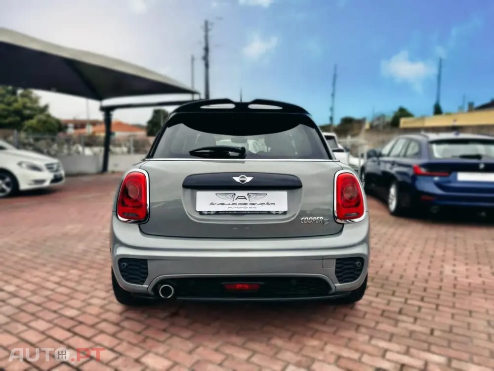 MINI Cooper John Cooper Works Cooper D