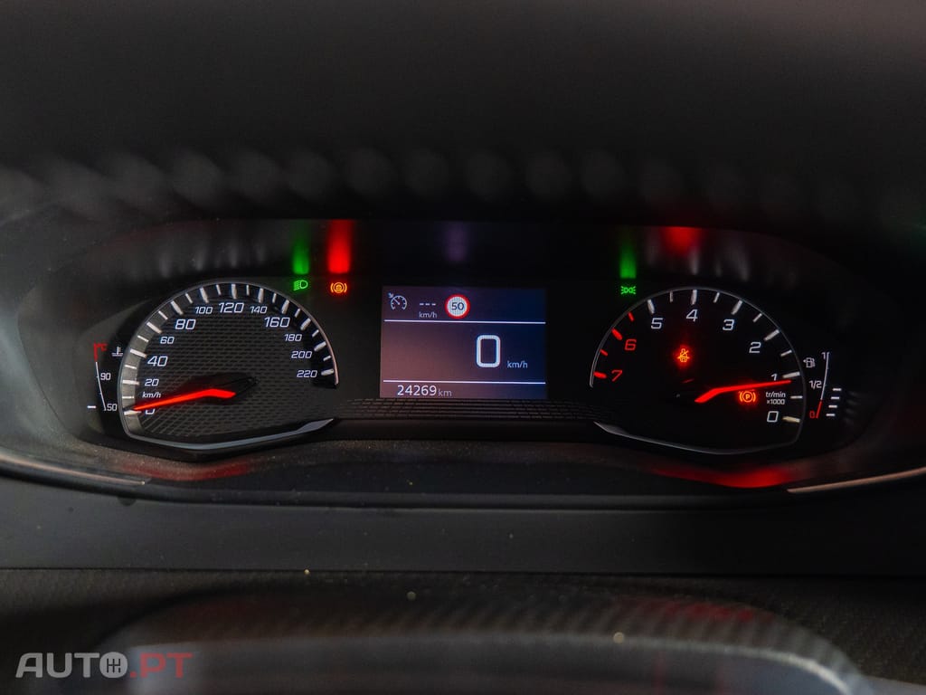 Peugeot 2008 1.2 PureTech Active Pack