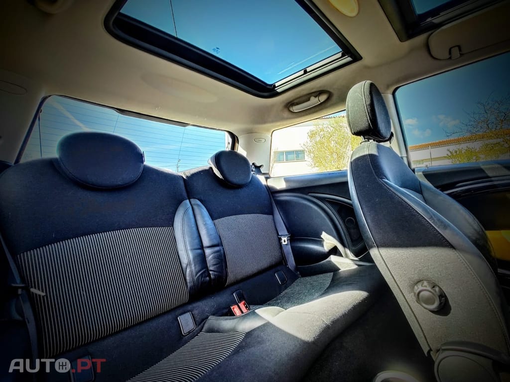 MINI Cooper coper