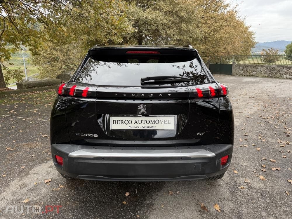 Peugeot E-2008 50 kWh GT