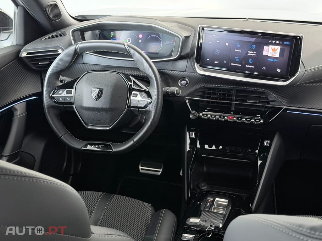Peugeot E-2008 54 kWh GT