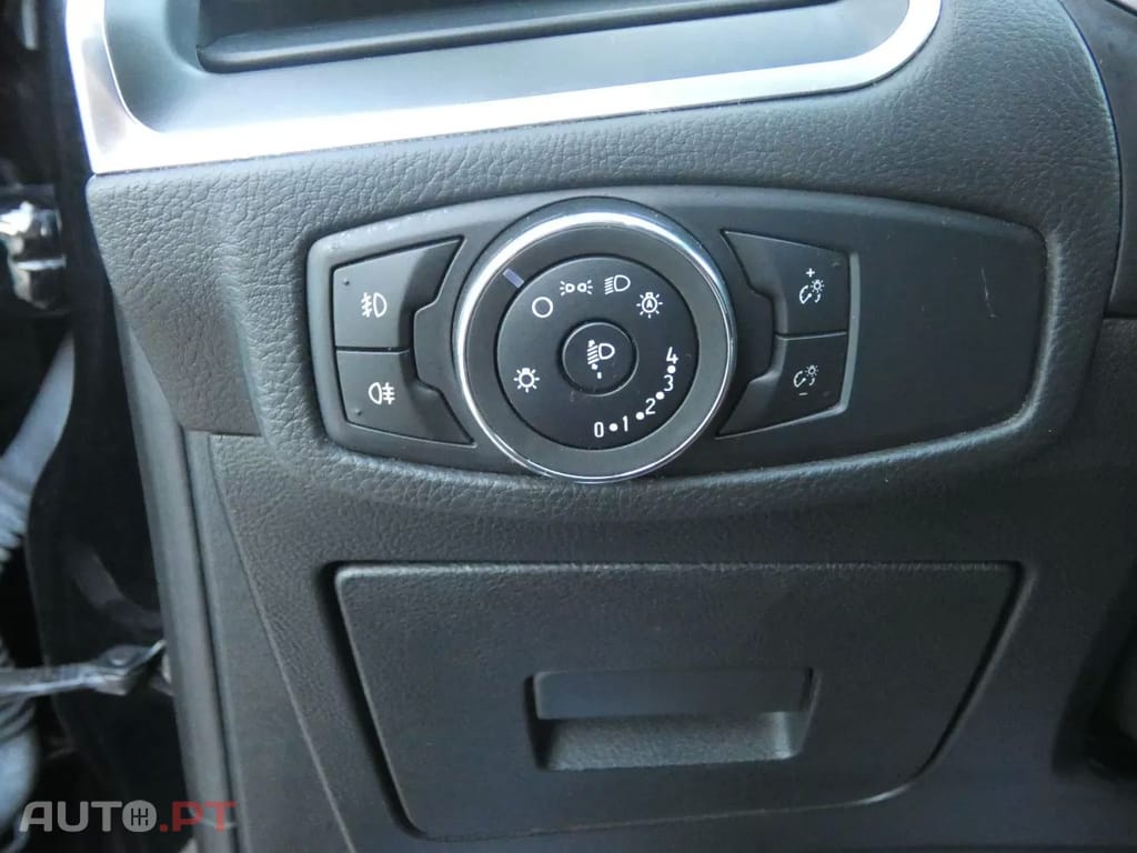 Ford S-Max 2.0 TDCi Titanium