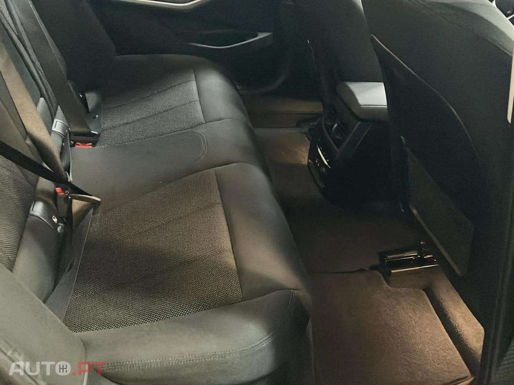 BMW 330 e Corporate Edition Auto