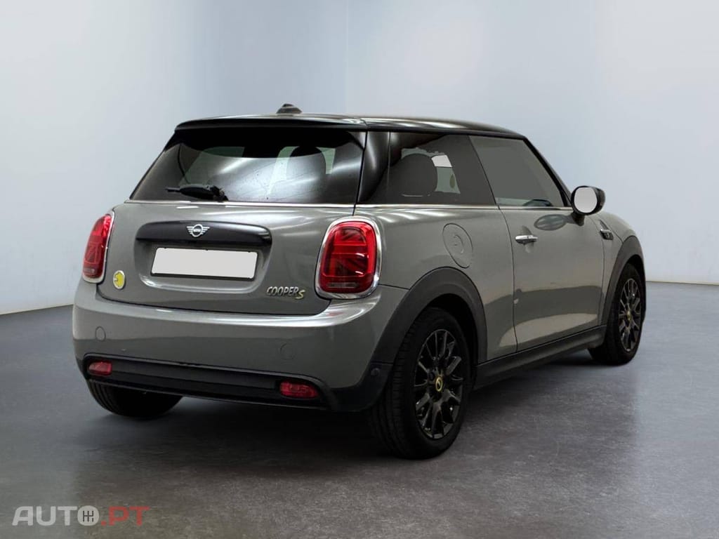 MINI Electric Cooper SE Premium Edition