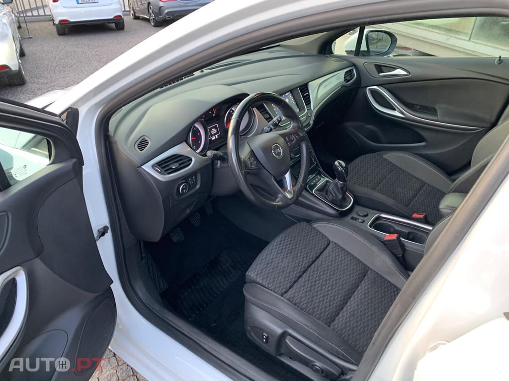 Opel Astra Sports Tourer 1.5 D Business Edition S/S