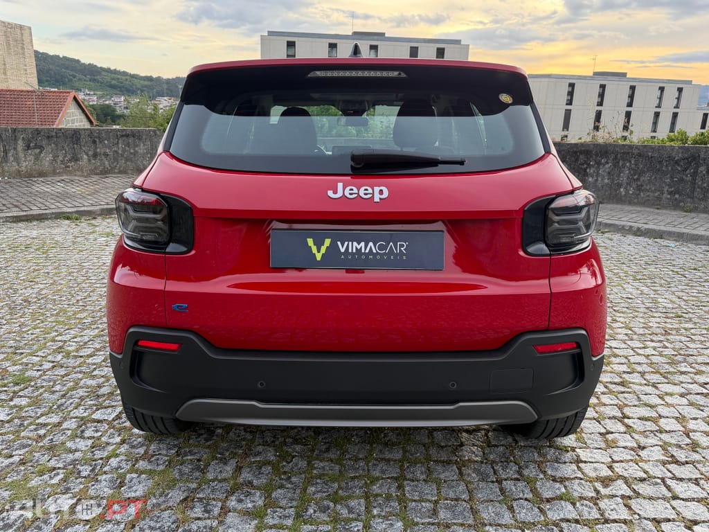 Jeep Avenger 54 kWh Longitude