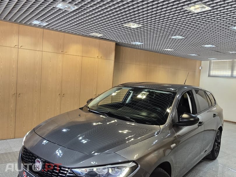 Fiat Tipo 1.3 M-Jet Easy