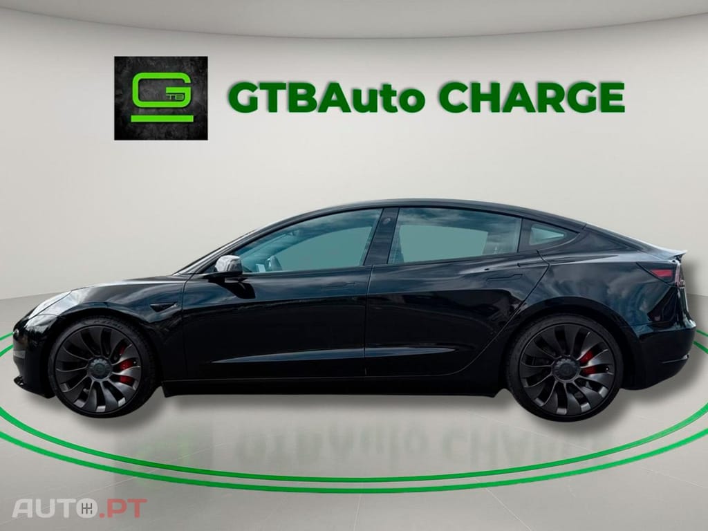 Tesla Model 3  Performance I.V.A DEDUTIVEL