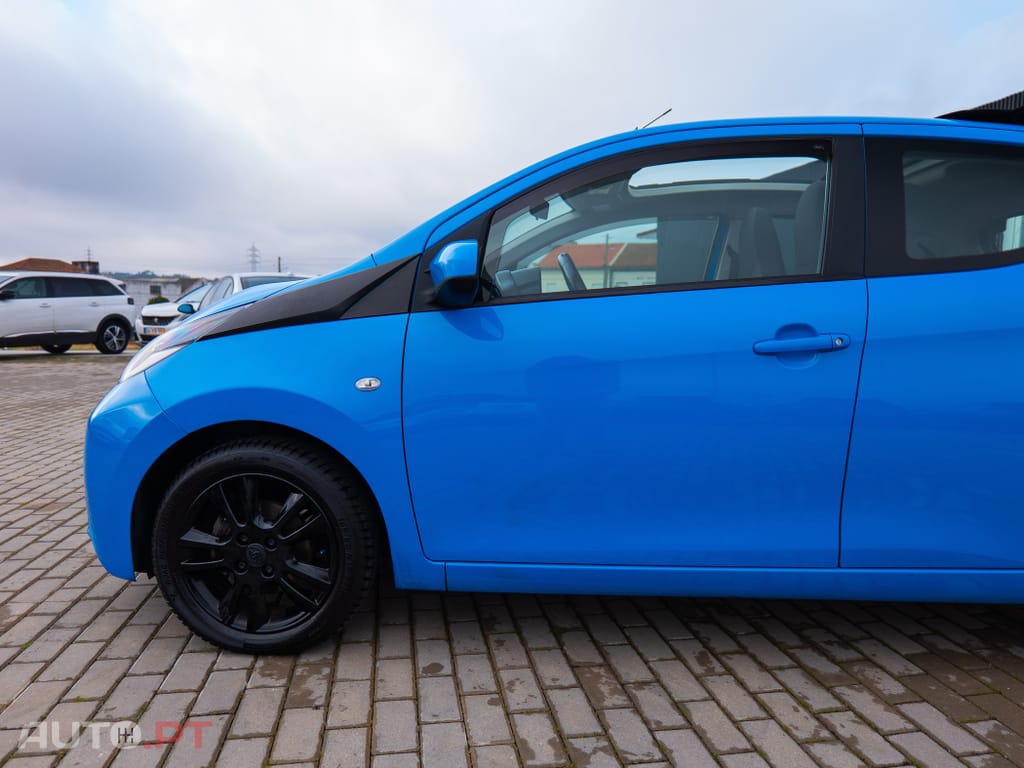 Toyota Aygo 1.0 X-Wave