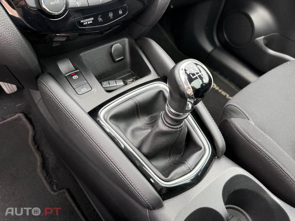 Nissan Qashqai 1.5 dCi N-Connecta