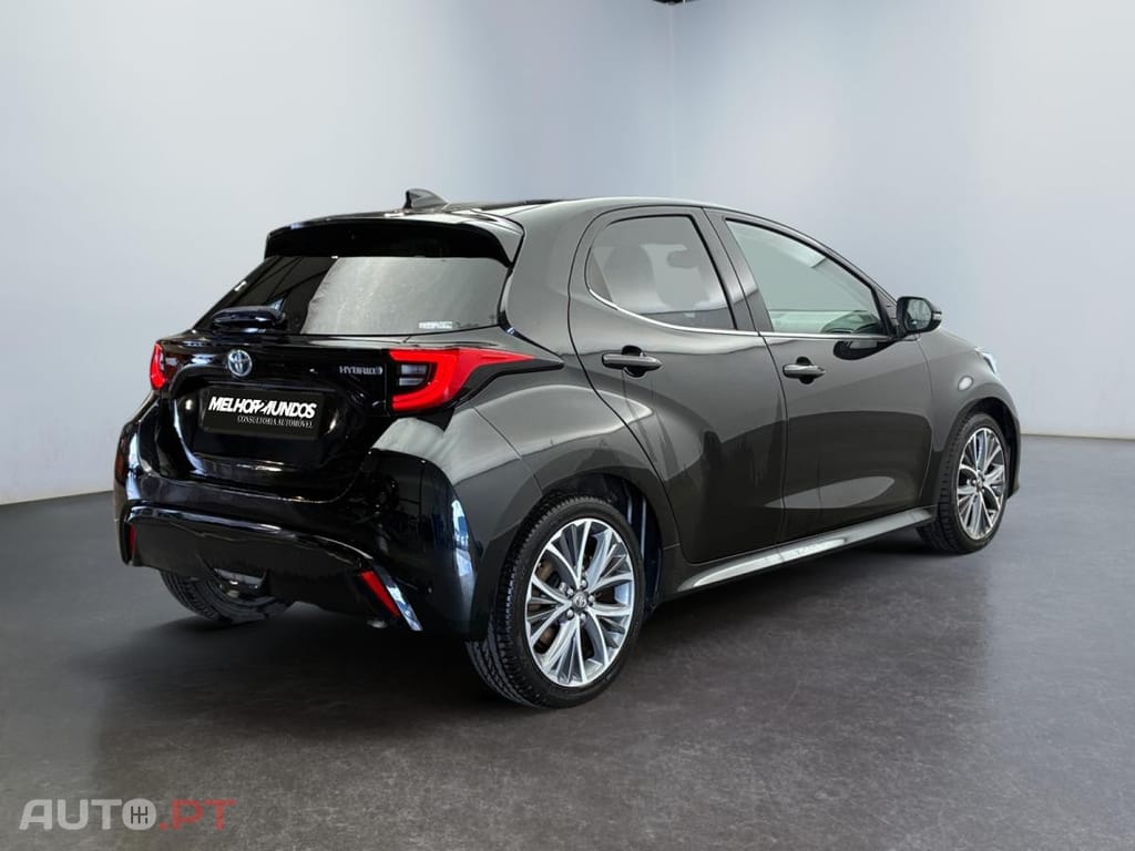 Toyota Yaris 1.5 Hybrid Iconic