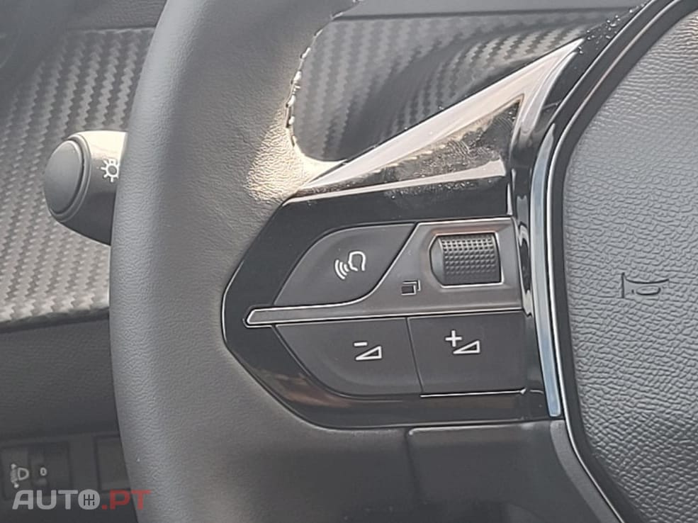 Peugeot E-2008 54 kWh Allure