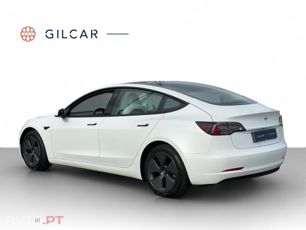 Tesla Model 3 RWD