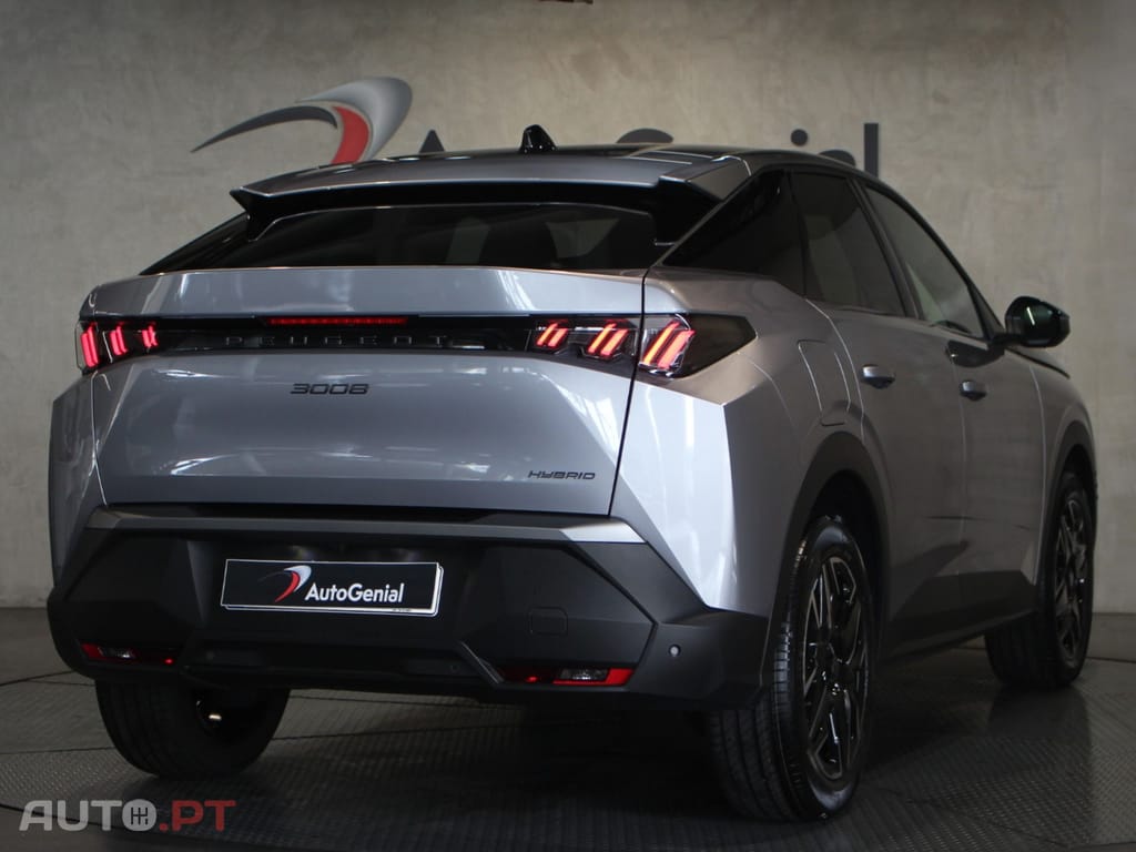Peugeot 3008 1.2 Hybrid Allure e-DCS6