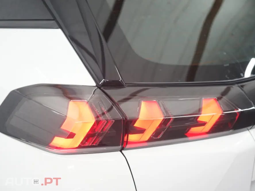 Peugeot 2008 1.2 PureTech Active