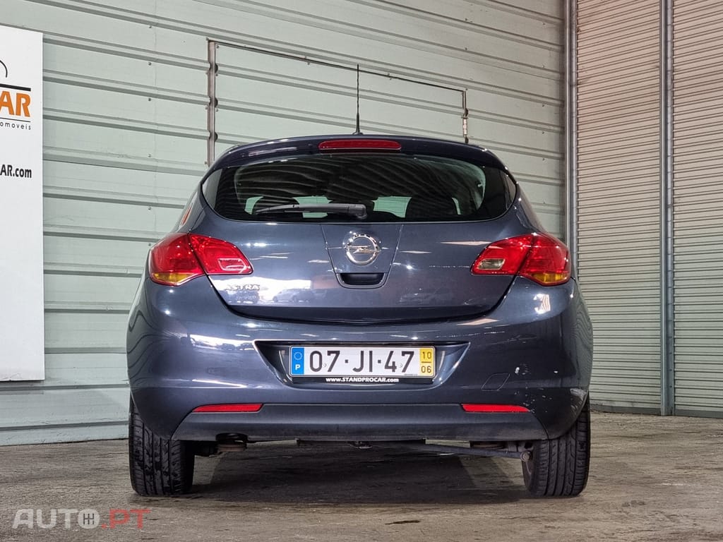 Opel Astra 1.4 Executive S/S