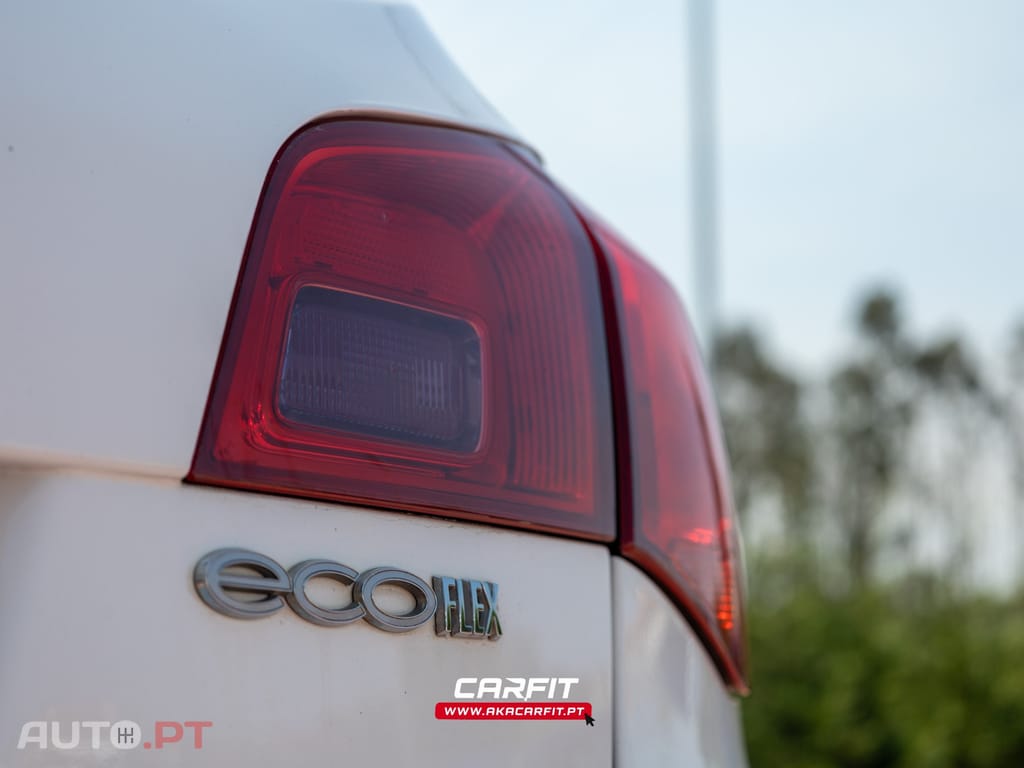 Opel Astra Outro