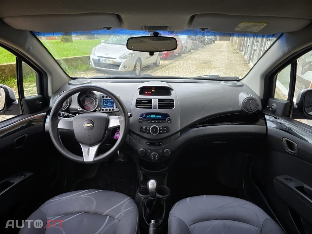 Chevrolet Spark 1.0 L