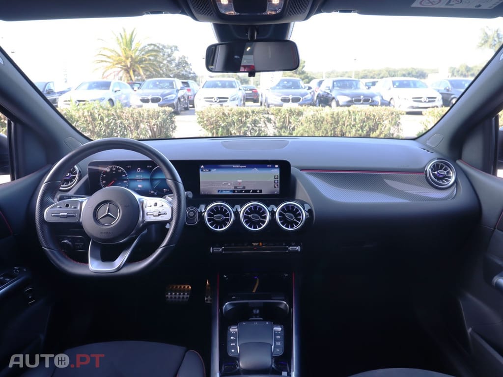 Mercedes-Benz B 250 e 8G-DCT AMG Line — fotografia 8