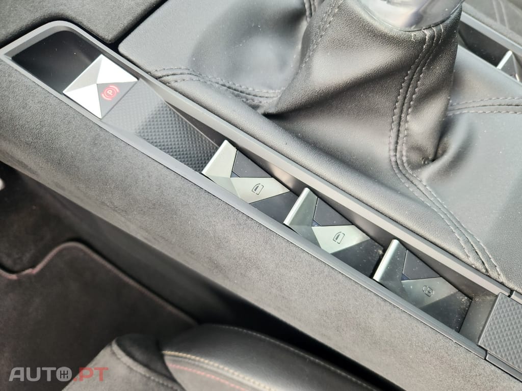 DS DS7 Crossback 1.5 BlueHDi Performance Line