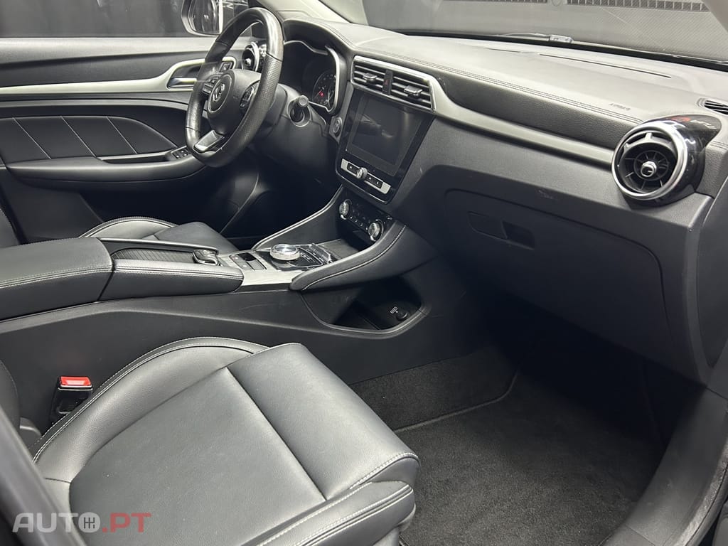 MG ZS EV 44.5 kWh Luxury