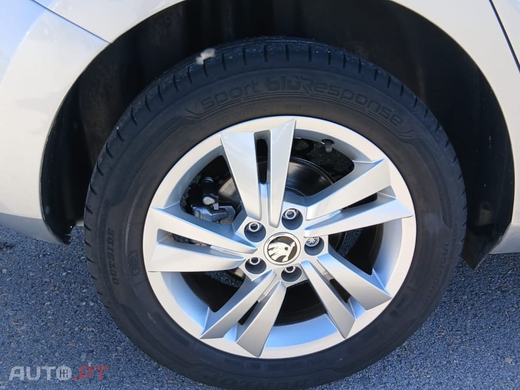 Skoda Fabia 1.0 TSI Ambition DSG