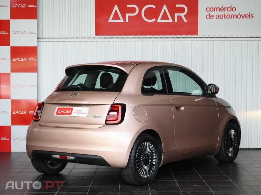 Fiat 500e 42 kWh