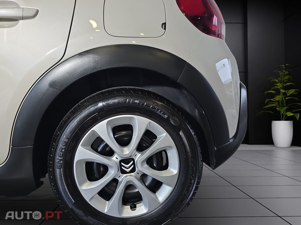 Citroen C3 1.2 PureTech Shine